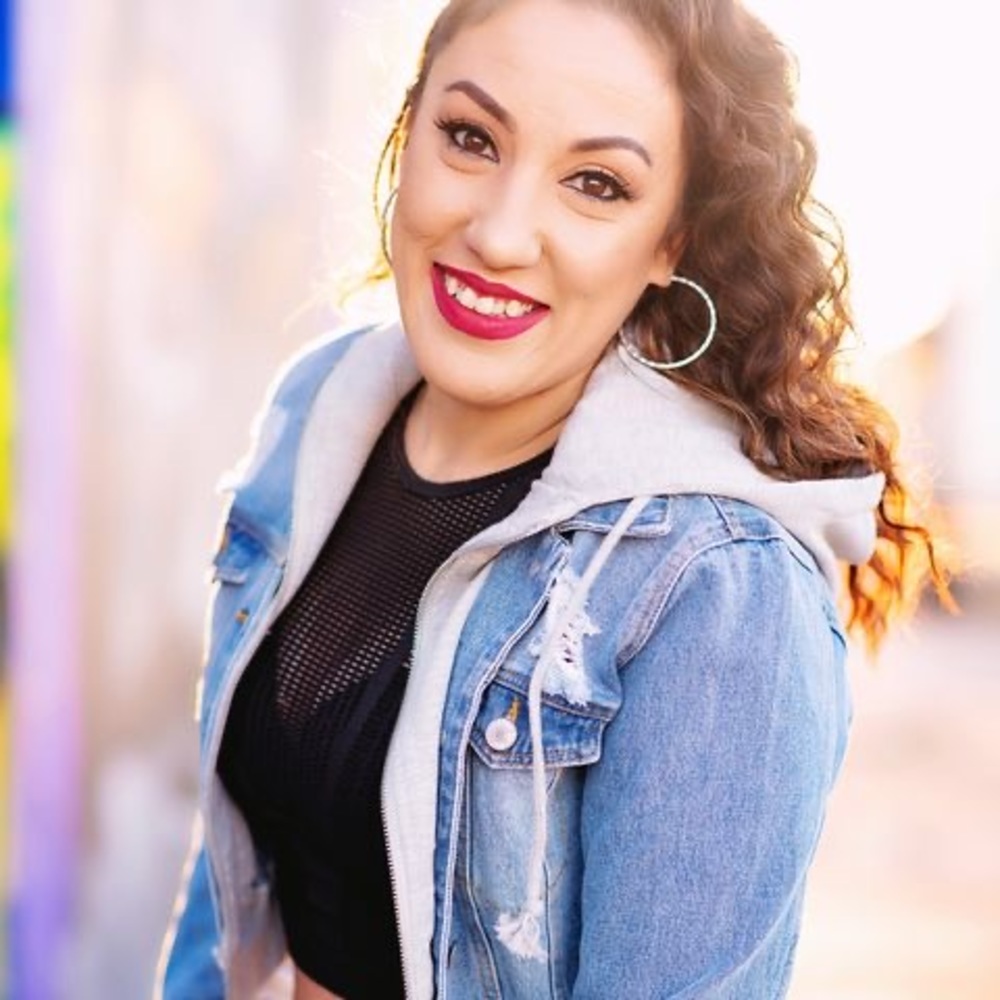 Meet your Posher, Sabrina